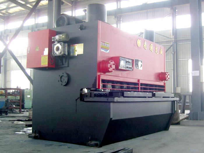 东城6米网架剪板机